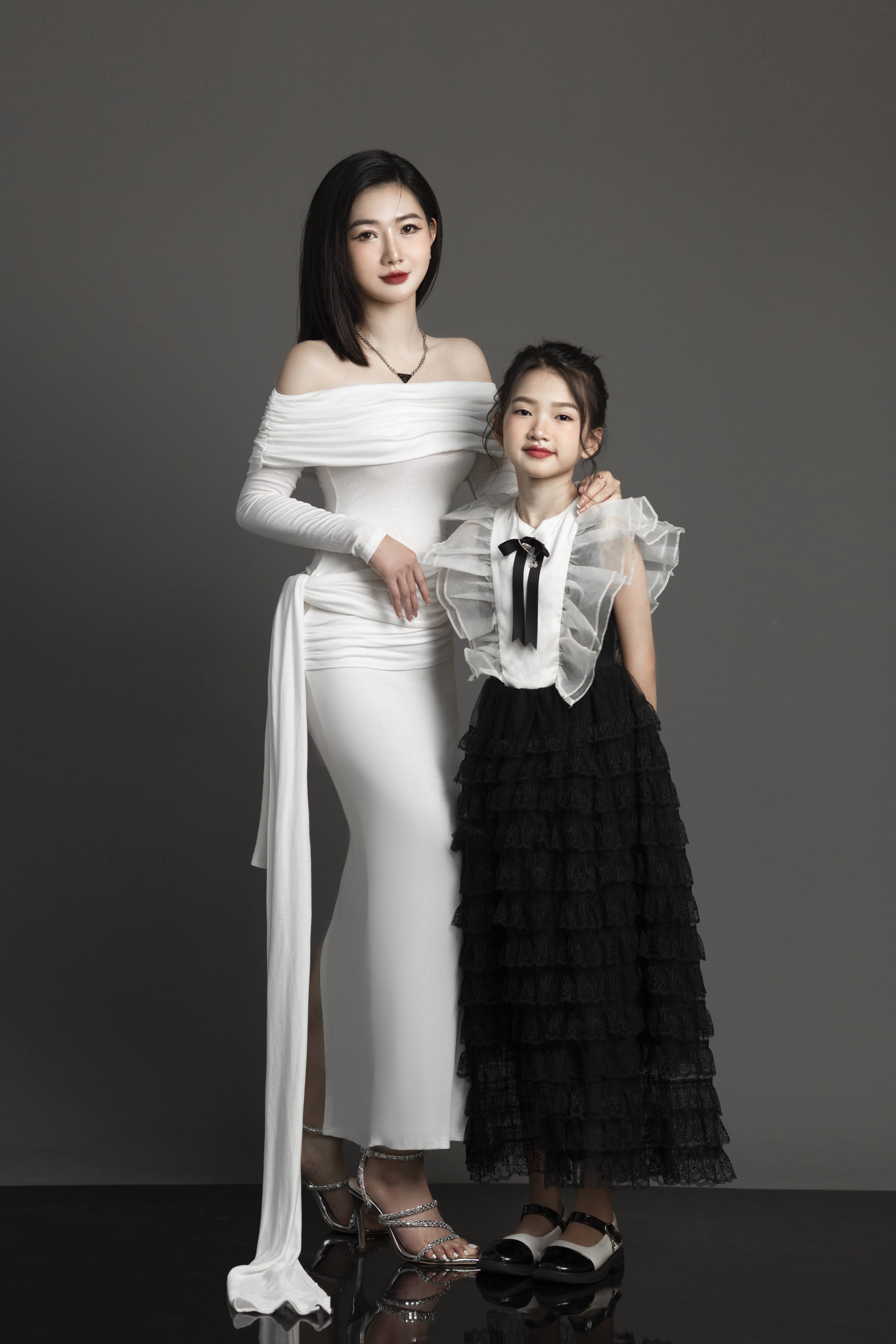 Chụp ảnh mom and kid tại Teddy Studio